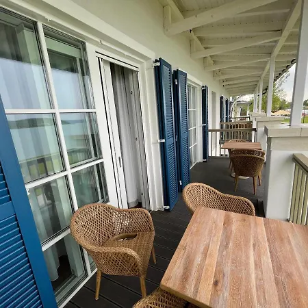 Vízparti Luxus Apartamento